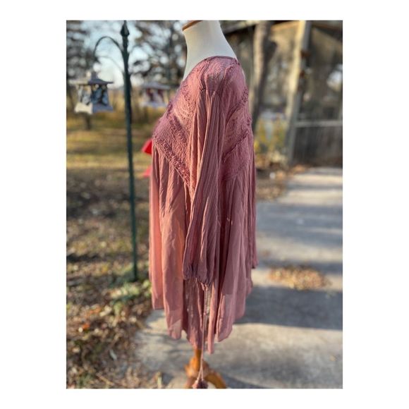Free People Jojo Mixed Media Long Sleeve Lace Trim Top Size S NWT Dusty Rose - Picture 6 of 9